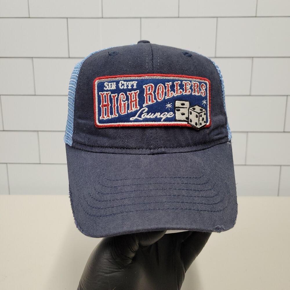 Aeropostale High Rollers Lounge Las Vegas Casino Dice Trucker Snapback Hat